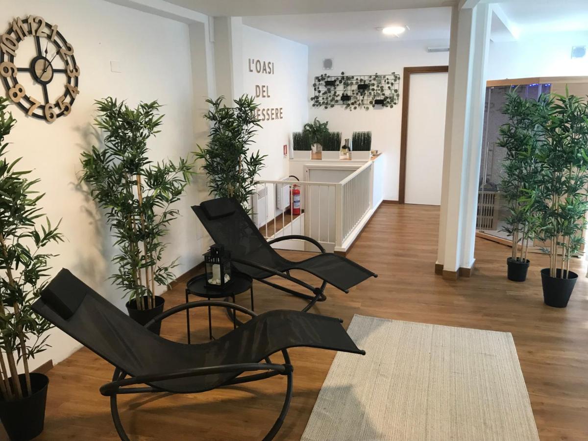 Golf Hotel Riccione Bagian luar foto