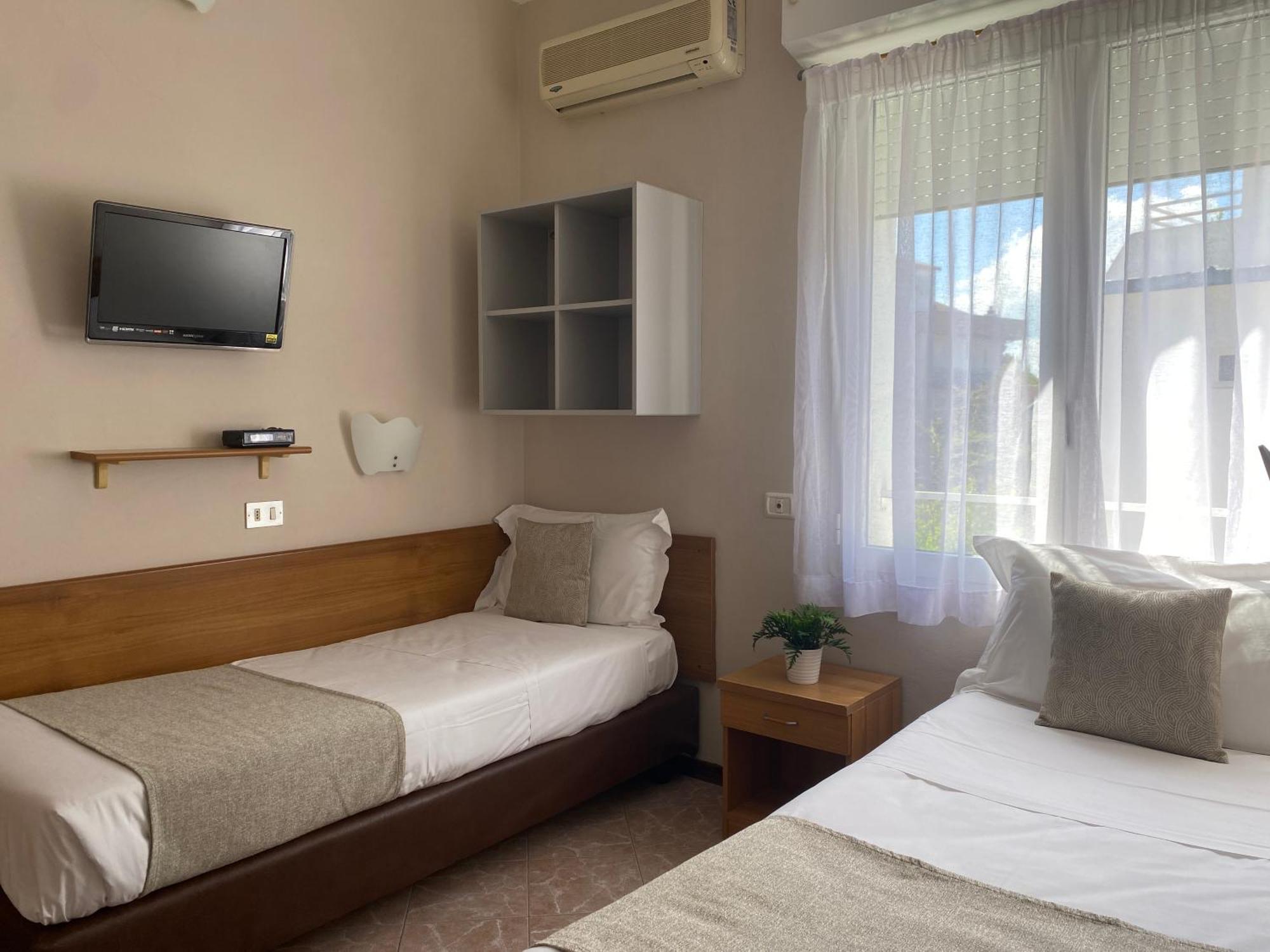 Golf Hotel Riccione Bagian luar foto