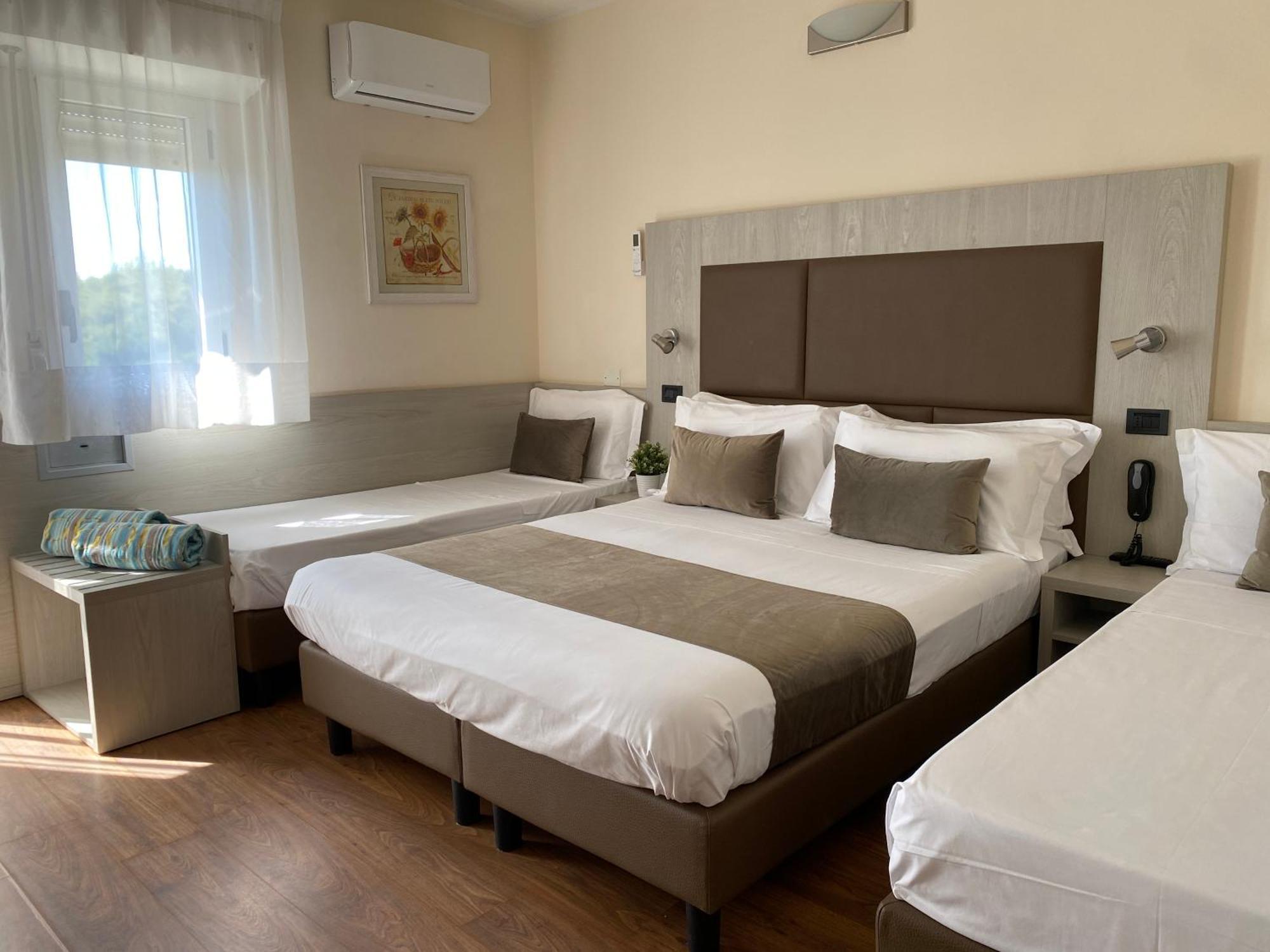 Golf Hotel Riccione Bagian luar foto